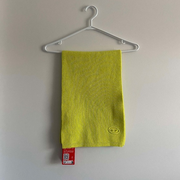 NWT DIESEL K-CODER LIME GREEN COTTON WOOL SCARF EMBROIDERED LOGO - Picture 8 of 8